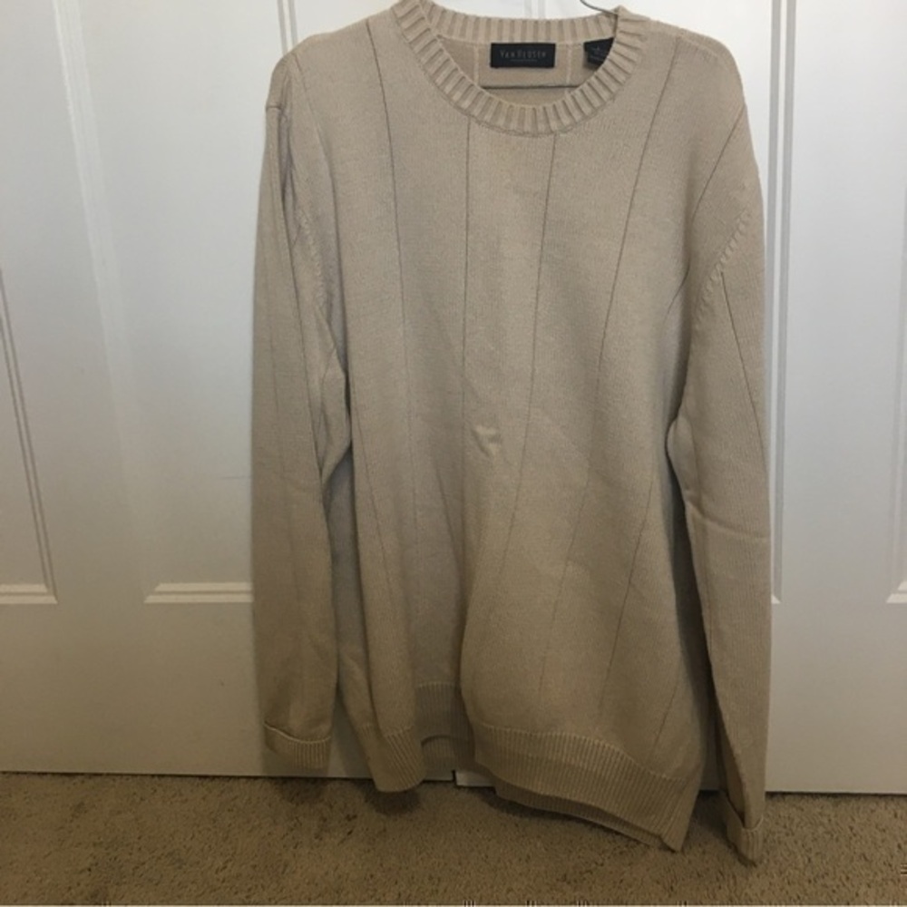 Mens size large tan Van Heusen sweater